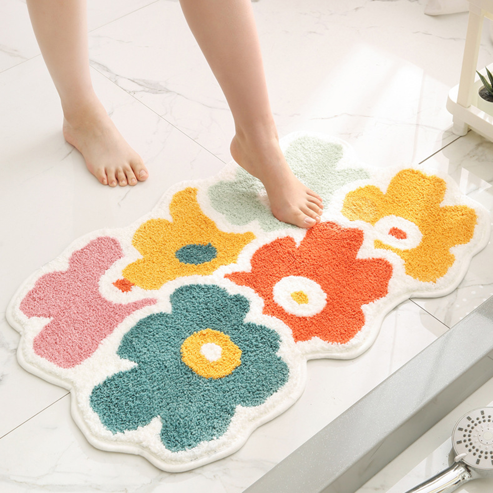 Bodenteppich, rutschfest, feine Textur, dekoratives Blumendesign, funktionell, gut saugfähig, ultraweich, süßer, floraler Boden-Badezimmerteppich, Heimbedarf_voghion.com